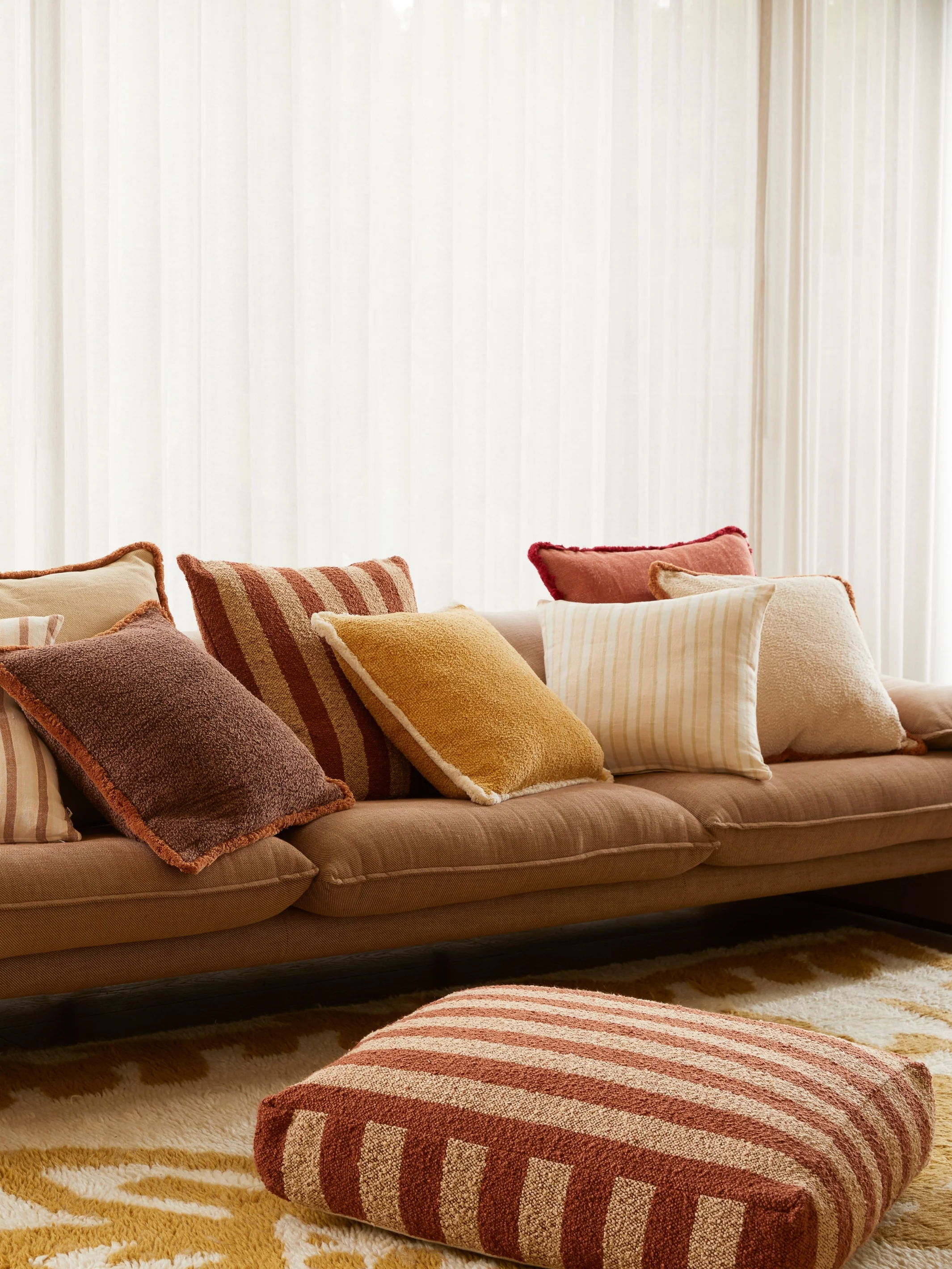 Linear Buff Cushion - Image 3